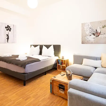 Ko-Living - Beatles Und Banksy Suites & Studios Am Eselsbrunnen - Altstadt - Kueche Halle  Esterno foto