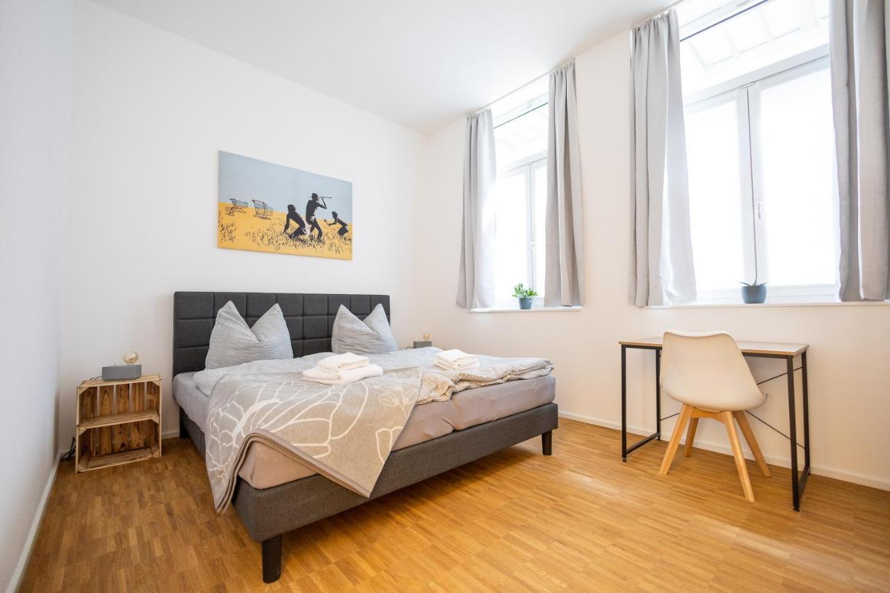 Ko-living - Beatles Und Banksy Am Eselsbrunnen - Altstadt - 2zkb Apartment